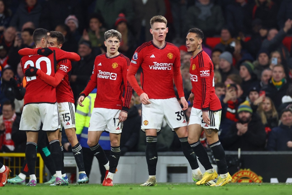 2 cầu thủ nào được chấm điểm cao nhất trận M.U vs Chelsea 2-1? - Ảnh 1.