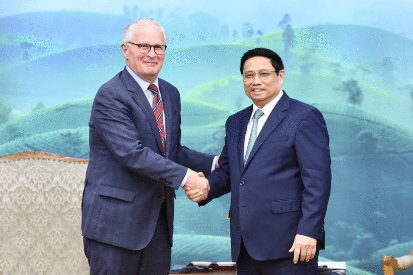 Thủ tướng Phạm Minh Chính tiếp Chủ tịch Hiệp hội Công nghiệp Bán dẫn Hoa Kỳ - Ảnh 1.