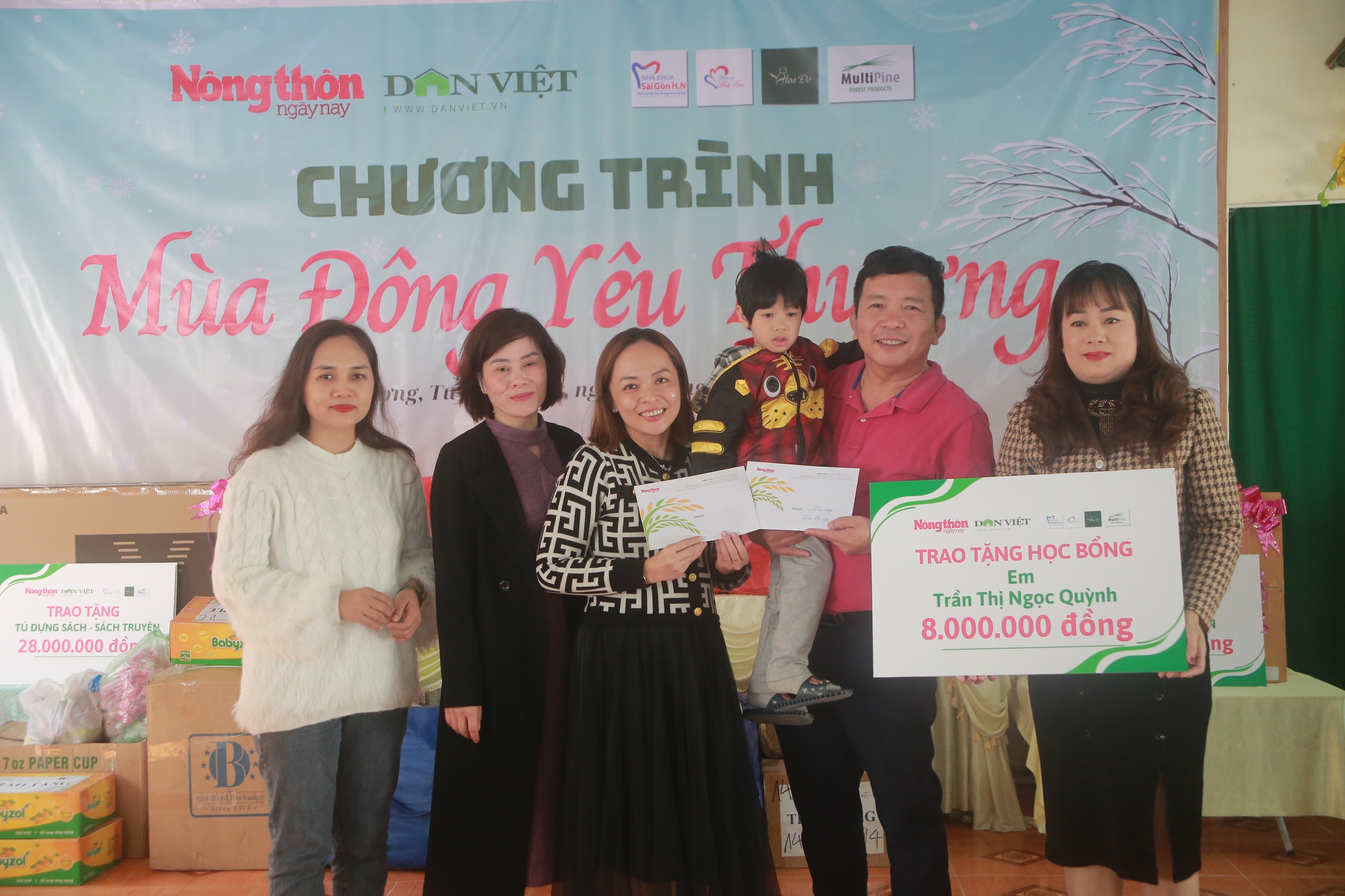 Mang yêu thương sưởi ấm mùa Đông - Ảnh 3.