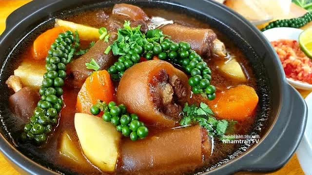 Món ăn của người nghèo nay là đặc sản không dễ mua, phải đặt trước vài ngày - Ảnh 2. Món ăn của người nghèo nay là đặc sản không dễ mua, phải đặt trước vài ngày - Ảnh 2.
