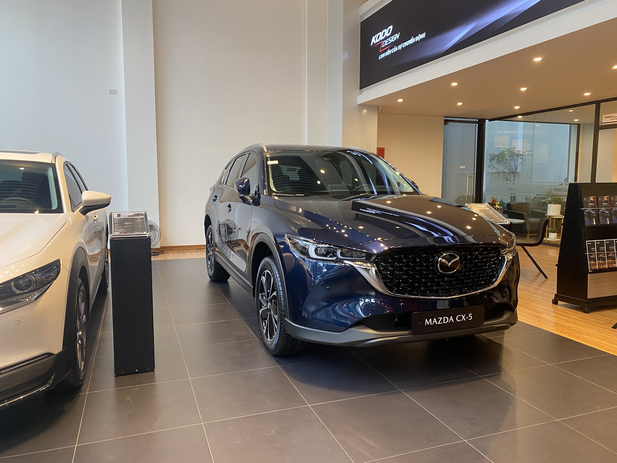 Giá xe Mazda CX-5 lăn bánh tháng 2/2024: Giảm 50 triệu đồng khi Honda CR-V xả kho- Ảnh 1.
