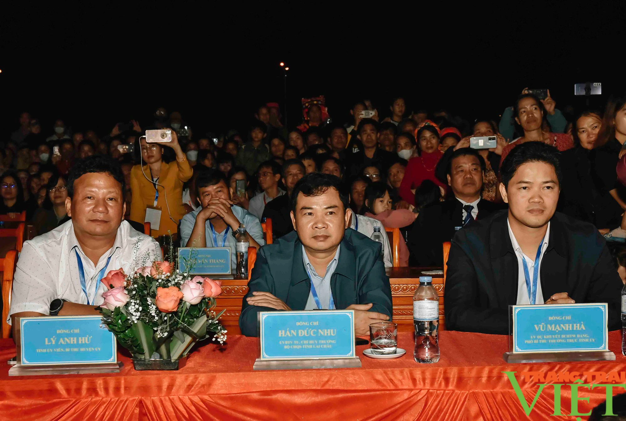 Lung linh sắc màu văn hóa các dân tộc nơi thượng nguồn sông Đà - Ảnh 2.