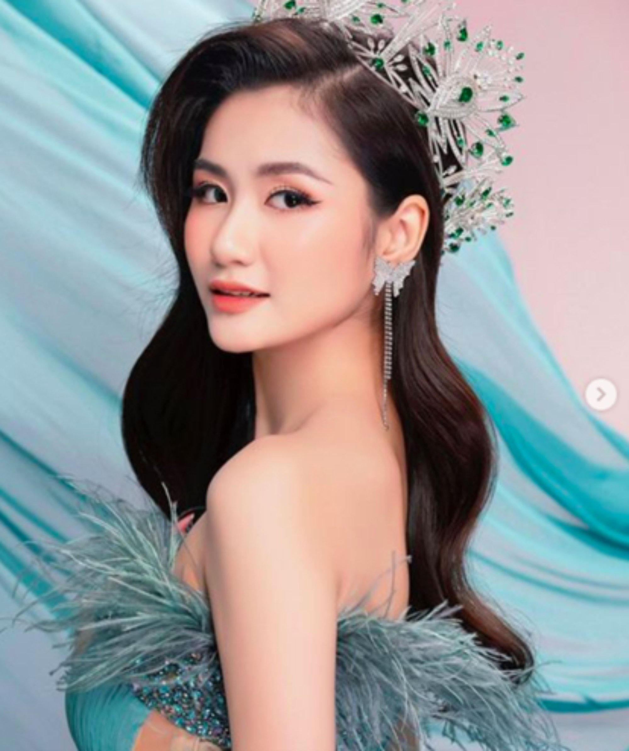  Hoa hậu Nguyễn Thanh Hà tích cực tham gia các hoạt động bảo vệ môi trường - Ảnh 1.