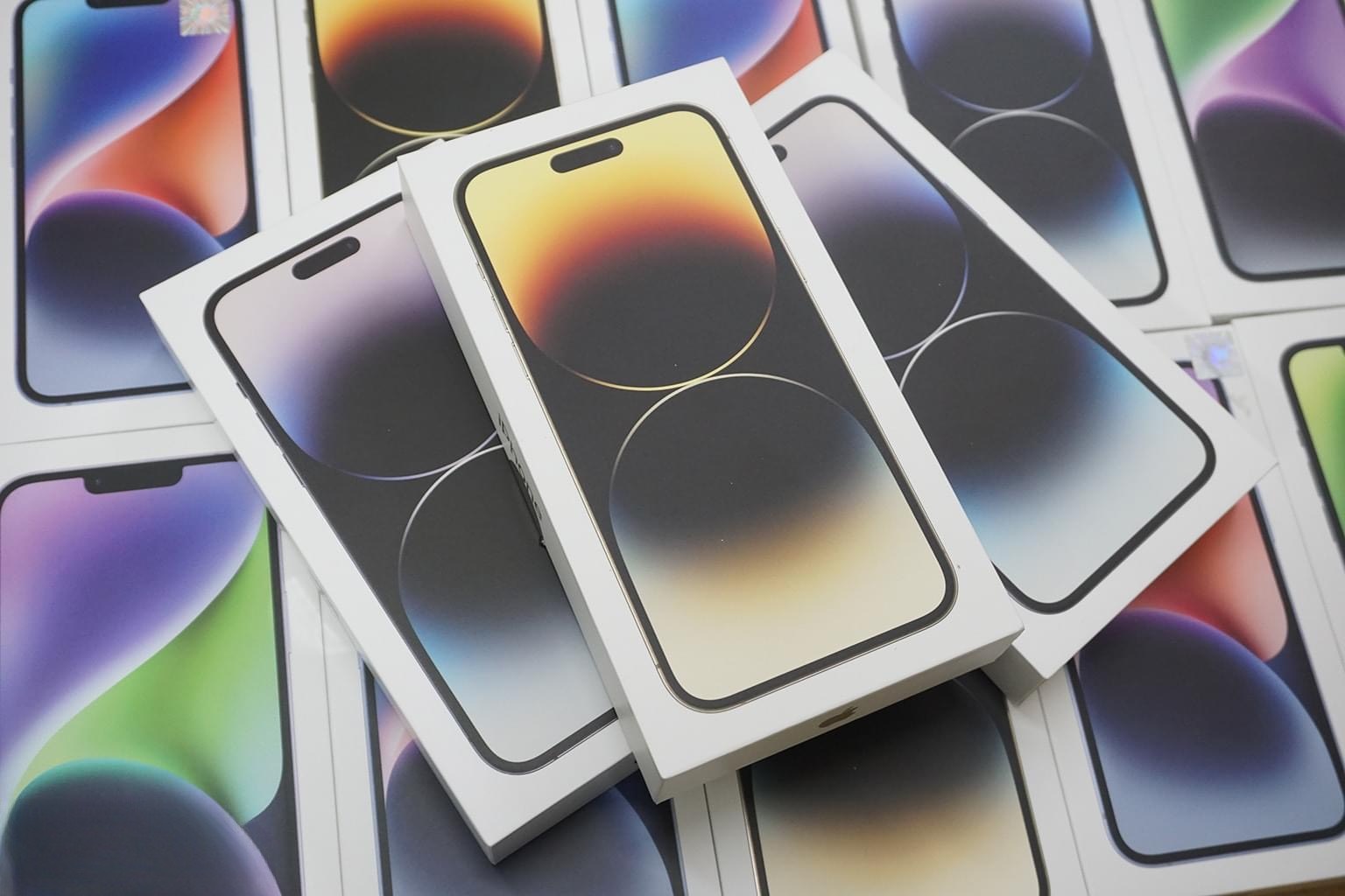 iPhone 14 tại Việt Nam nằm trong nhóm rẻ nhất thế giới - Ảnh 3. iPhone 14 tại Việt Nam nằm trong nhóm rẻ nhất thế giới - Ảnh 3.