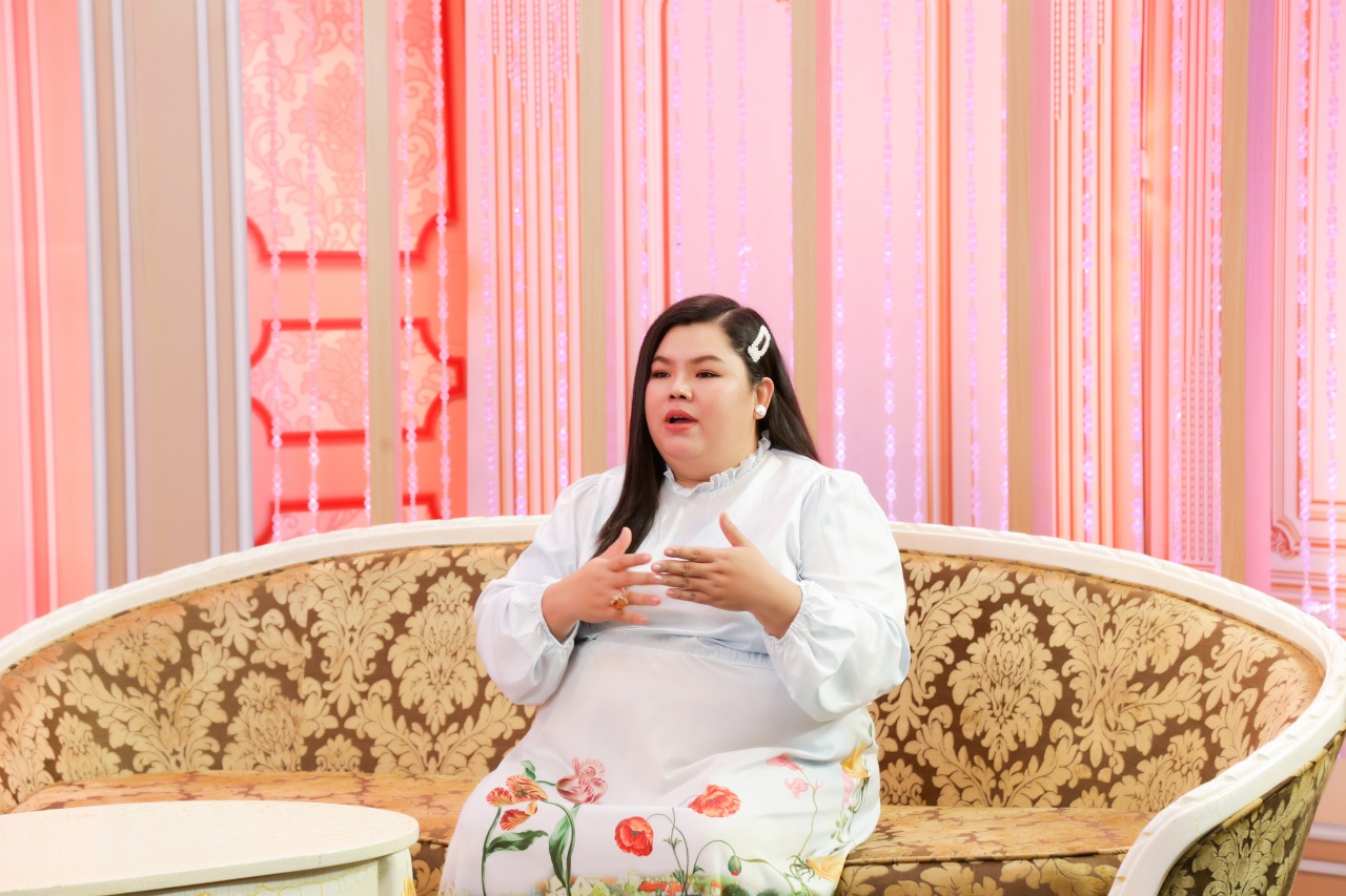 Nữ diễn viên nặng 120kg ngậm ngùi kể chuyện đối mặt với những bình phẩm khắt khe của dư luận - Ảnh 2.