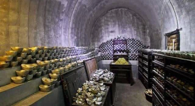 Đại tham quan nhà Thanh Hoà Thân vơ vét quốc khố nhưng tài sản chỉ bằng một nửa người này - Ảnh 4.
