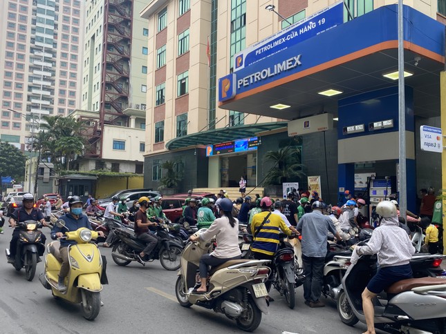 Doanh nghiệp xăng dầu lại kiến nghị gỡ khó cho thị trường - Ảnh 2.