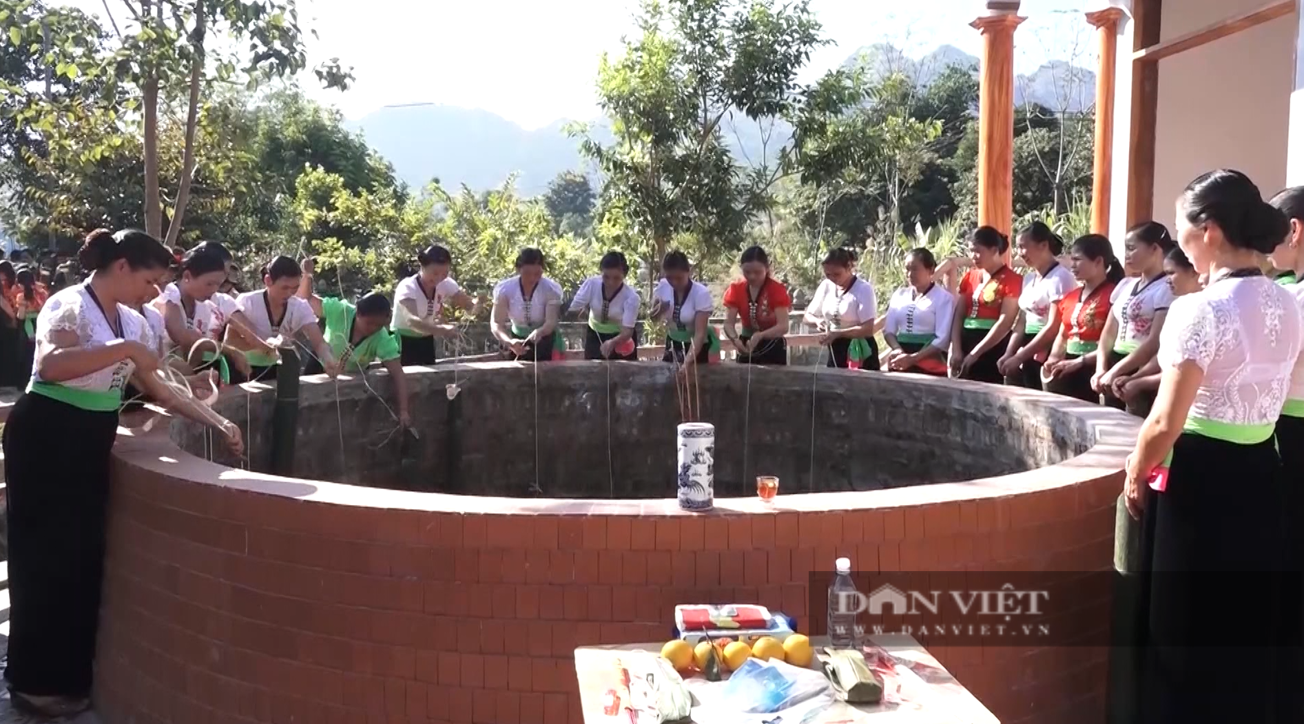 Về huyện Phong Thổ xem bà con làm du lịch gắn với bẳn sắc văn hoá - Ảnh 3.