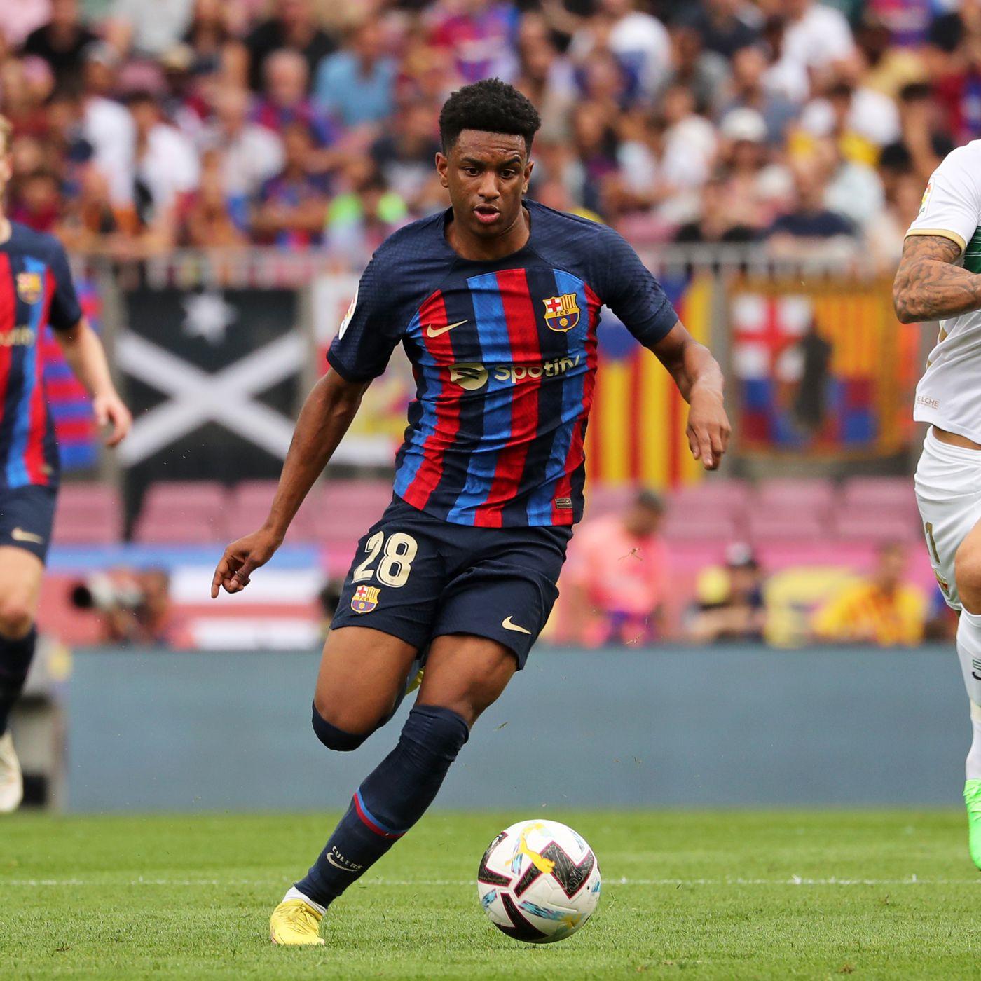 5 điểm nóng quyết định trận Barcelona vs M.U - Ảnh 5.