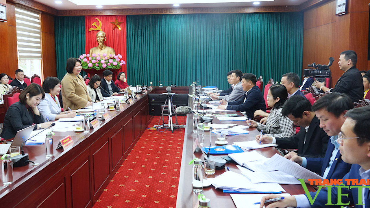 TW Hội Nông dân Việt Nam làm việc với tỉnh Sơn La - Ảnh 2. TW Hội Nông dân Việt Nam làm việc với tỉnh Sơn La - Ảnh 2.