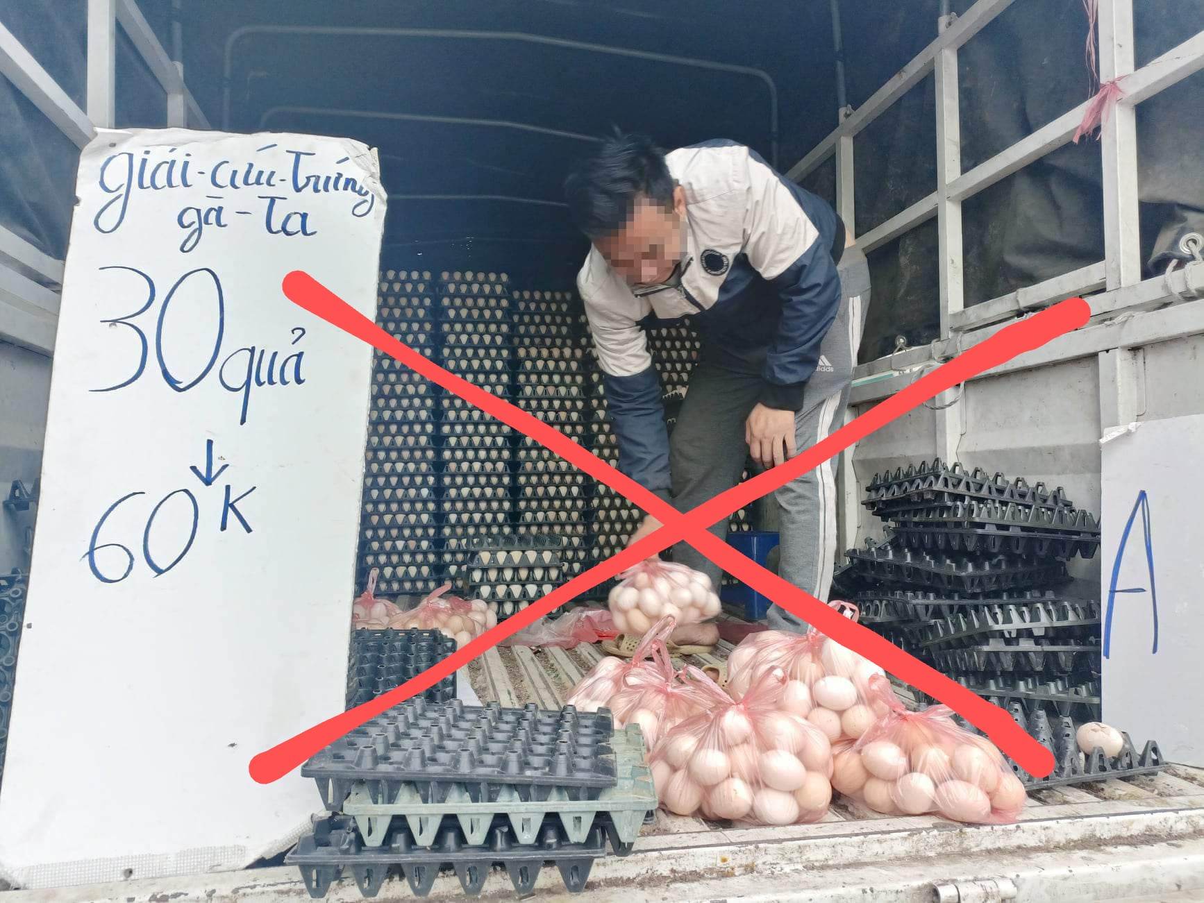 Mang danh giải cứu là tiếp tay cho mua gian, bán lận, ép giá, hạ thấp nông sản của nông dân - Ảnh 1.