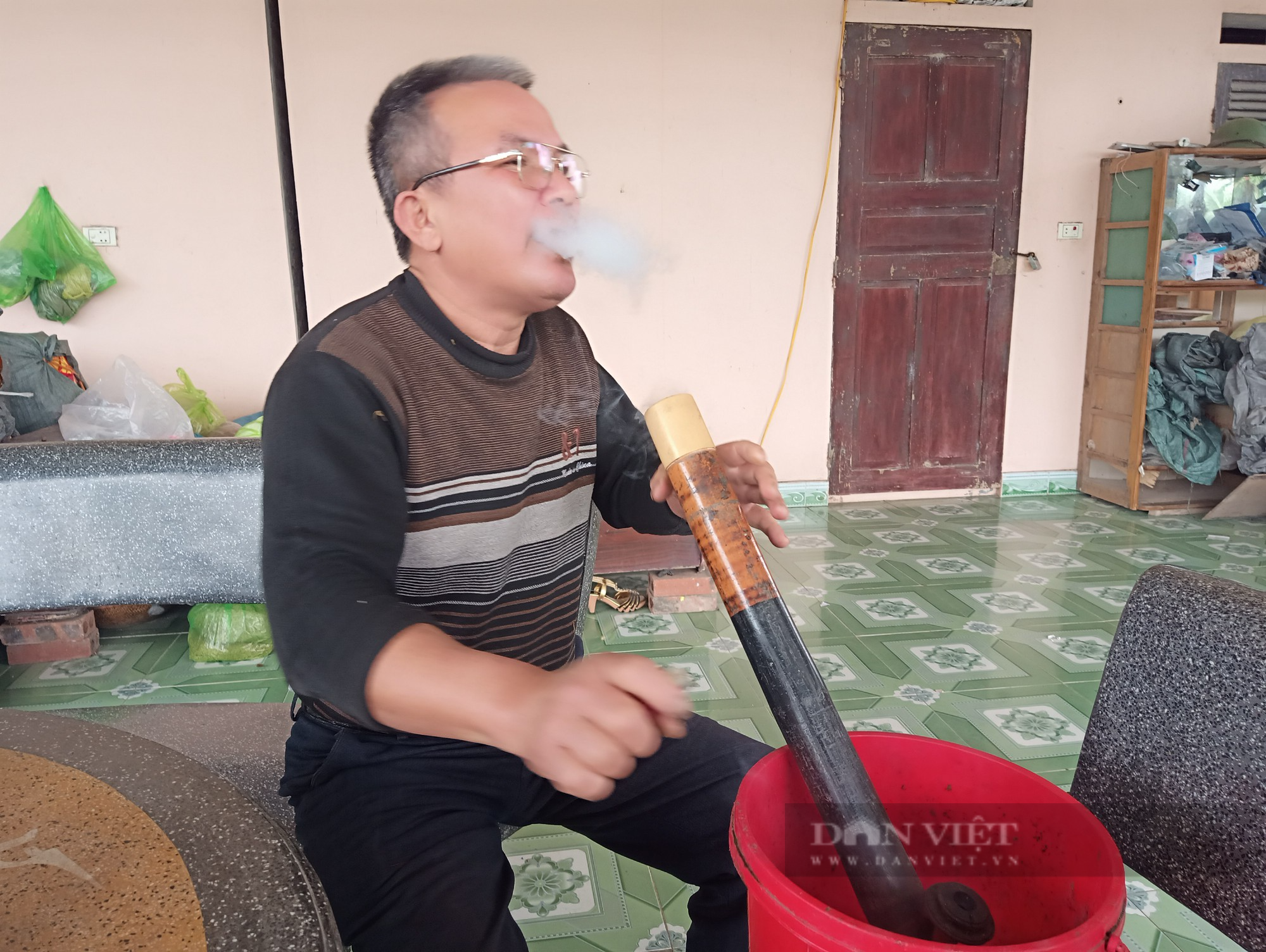 Nuôi loài cá không ai nuôi, ông nông dân này ở Hải Dương chăm sóc nhàn tênh, mỗi năm lãi nửa tỷ đồng - Ảnh 12.