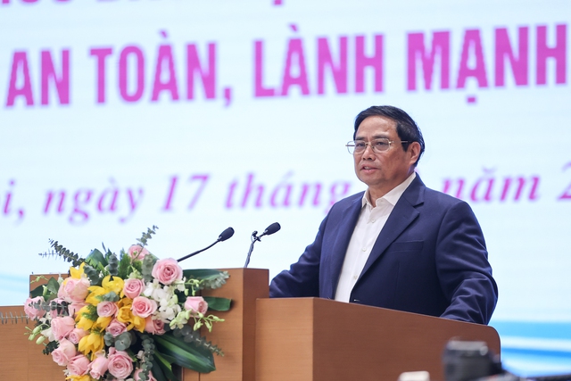 HoREA: 2023 sẽ là năm quyết định sống còn với doanh nghiệp bất động sản - Ảnh 2.