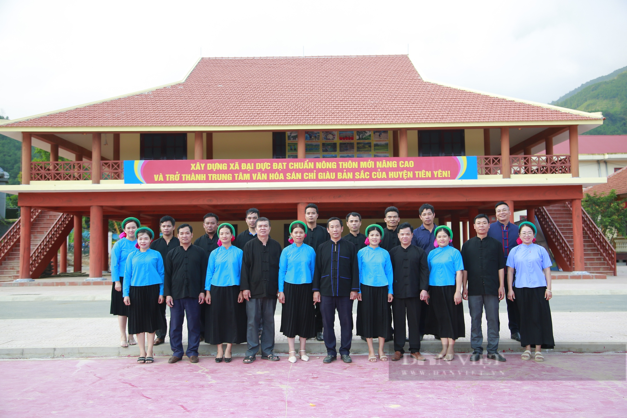 Xã miền núi lột xác nhờ nông thôn mới - Ảnh 2.