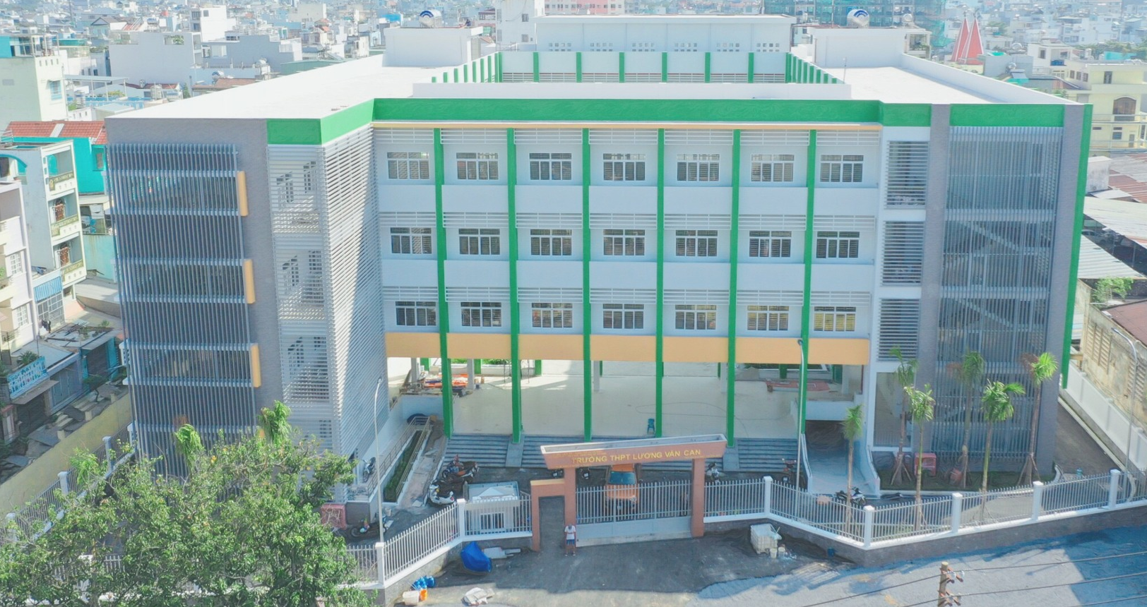 TP.HCM: Nguyên Phó hiệu trưởng về làm Thanh tra Sở GDĐT vì thiếu phiếu tín nhiệm - Ảnh 1.