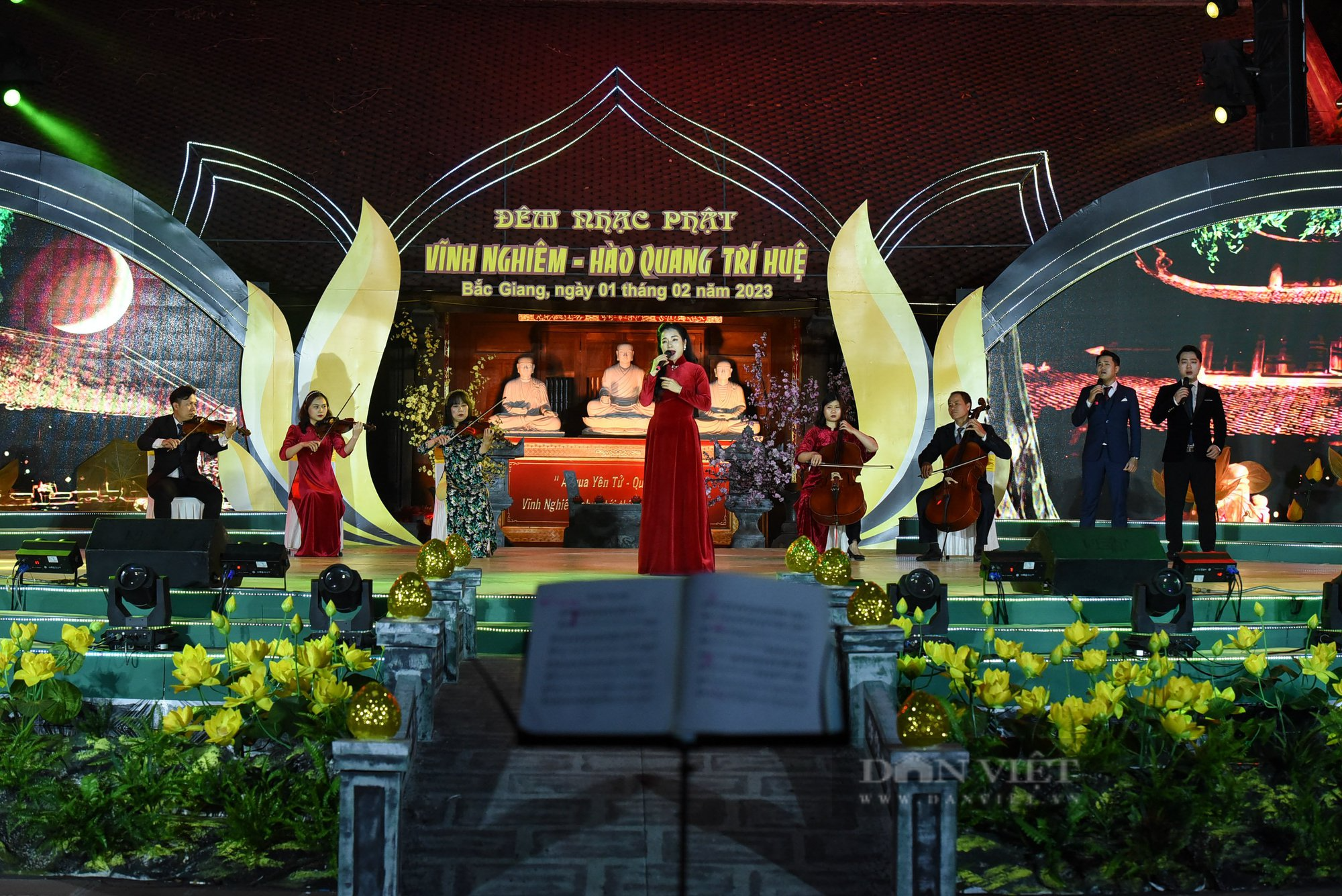 Đêm nhạc Phật đặc sắc &quot;Vĩnh Nghiêm - Hòa quang trí huệ&quot; mở đầu Tuần Văn hóa - Du lịch tỉnh Bắc Giang năm 2023 - Ảnh 3.