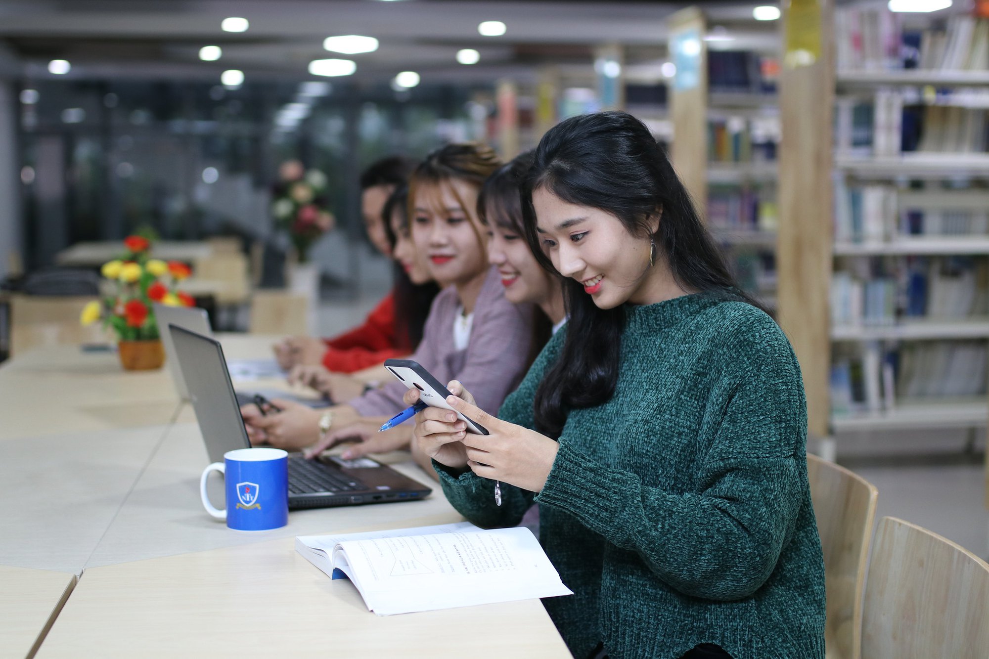 Trường ĐH Nguyễn Tất Thành nhận hồ sơ xét tuyển học bạ ngay sau Tết Nguyên đán - Ảnh 3.