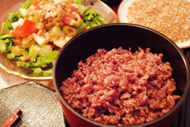 Chuyên gia dinh dưỡng chỉ ra những sai lầm nghiêm trọng trong ăn chay - Ảnh 2.