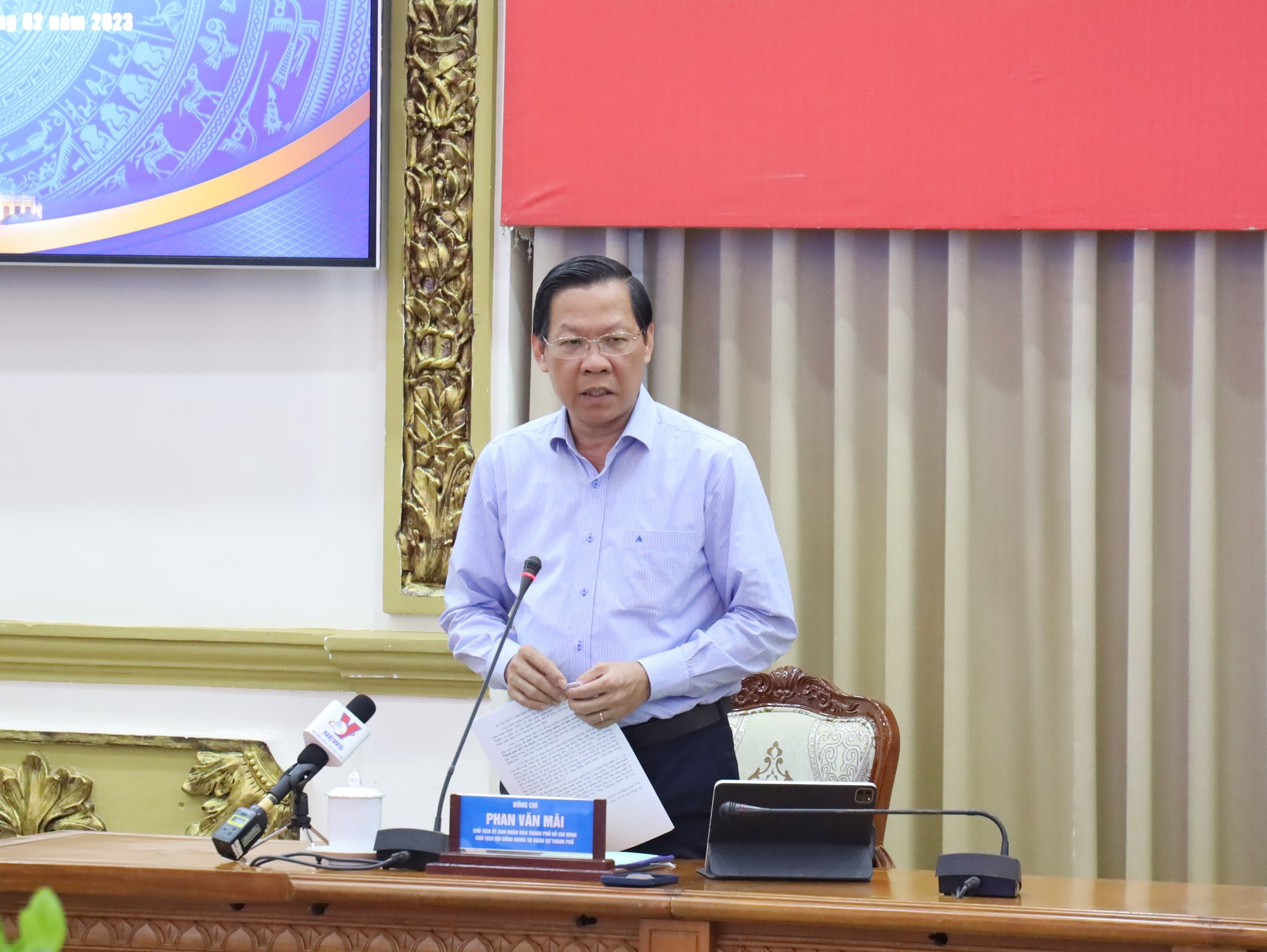 Bàn đi bàn lại, TP.HCM vẫn chưa phẫu thuật mắt cận miễn phí cho công dân đi nghĩa vụ quân sự - Ảnh 1.