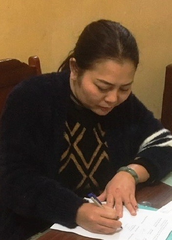 Thanh Hoá: Khởi tố vụ người phụ nữ lăng mạ, chửi bới cảnh sát giao thông - Ảnh 2.