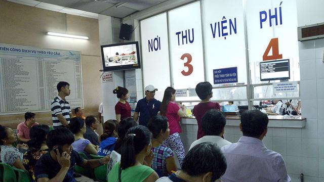 TT-Huế: Nhiều đơn vị y tế công lập thu viện phí không đủ trả lương - Ảnh 1.