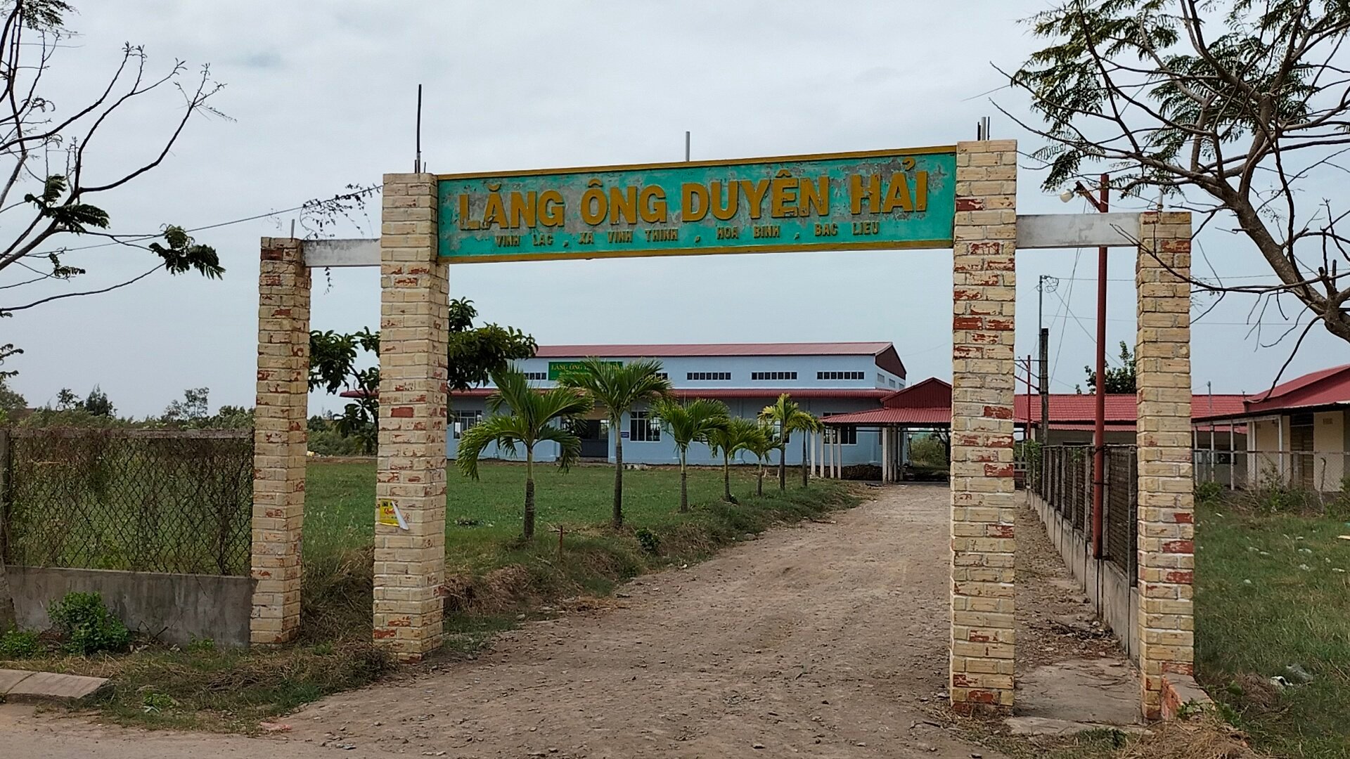 Bộ xương cá Ông quý hiếm, lớn nhất miền Tây ở Cái Cùng, Bạc Liêu - Ảnh 2.