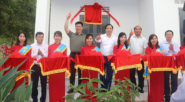 Khánh Hòa: Hỗ trợ kinh phí xây và sửa nhà cho 101 hộ dân huyện miền núi - Ảnh 1. Khánh Hòa: Hỗ trợ kinh phí xây và sửa nhà cho 101 hộ dân huyện miền núi - Ảnh 1.