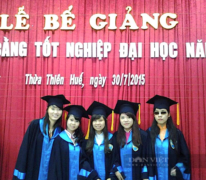 Chuyện “cổ tích” cô gái khiếm thị vượt qua mặc cảm bản thân, chinh phục thành công tấm bằng thạc sĩ tại nước Úc - Ảnh 1.