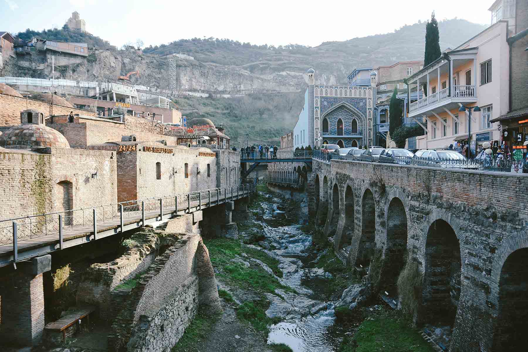 Tbilisi, thủ đô cổ kính yên bình  - Ảnh 4.