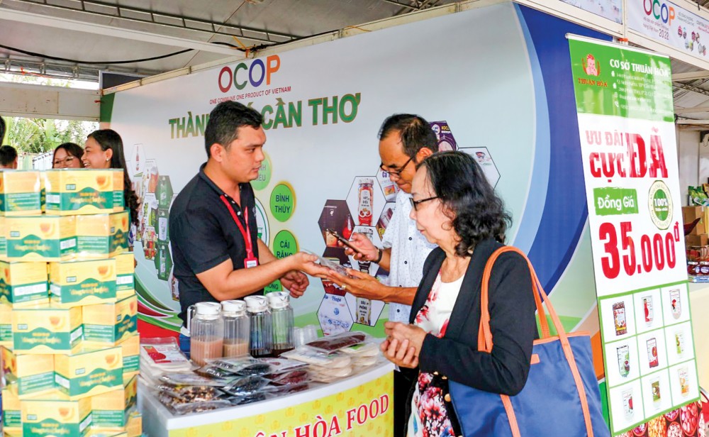 Chính phủ ban hành bộ tiêu chí và quy trình đánh giá, phân hạng sản phẩm OCOP - Ảnh 1.