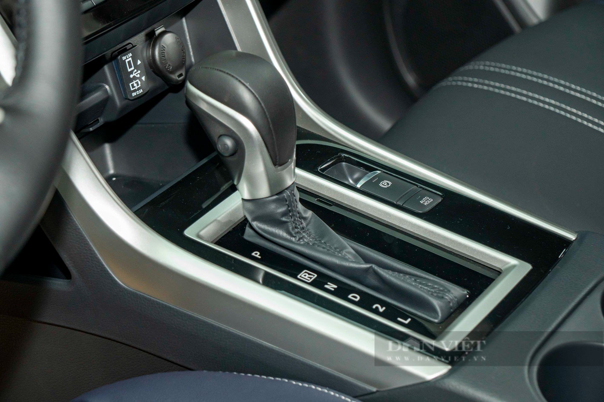 Trải nghiệm thực tế Mitsubishi Xpander Cross 2023 vừa ra mắt Việt Nam: Ngoại hình, nội thất mới, giá từ 698 triệu đồng - Ảnh 5.