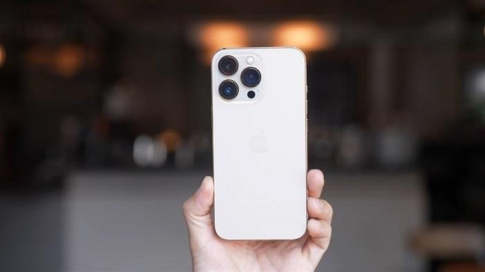 Siêu phẩm iPhone 13 Pro rớt giá kỷ lục cuối tháng 2 này - Ảnh 3.
