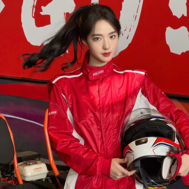 Nhan sắc hotgirl bóng rổ Trung Quốc đánh gục phái mạnh, đẹp như &quot;thần tiên tỷ tỷ&quot; - Ảnh 8.
