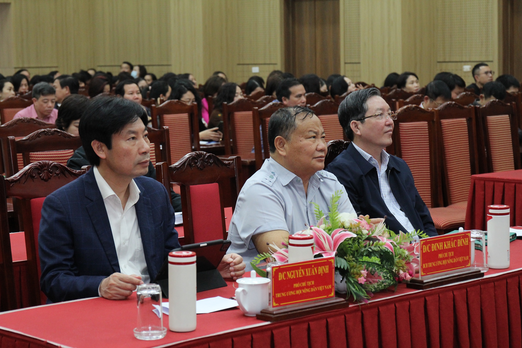 Trung ương Hội Nông dân Việt Nam tham gia nghiên cứu học tập, quán triệt cuốn sách của Tổng Bí thư  - Ảnh 1.