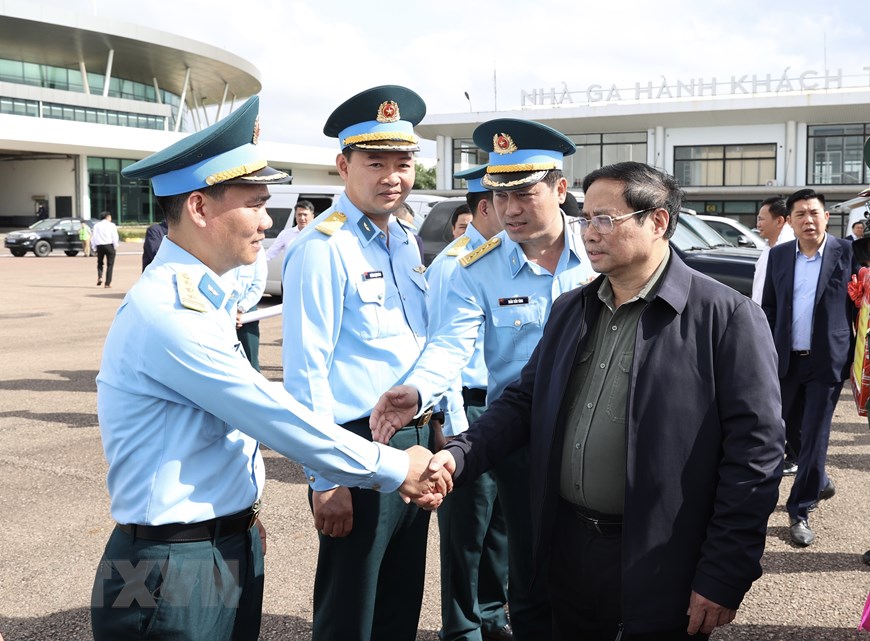 Thủ tướng kiểm tra các dự án trọng điểm tại Bình Định - Ảnh 1.