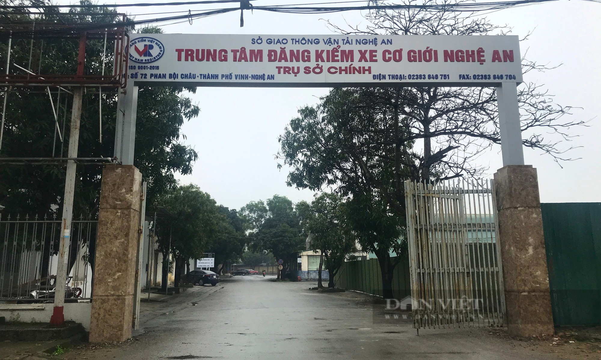 Nghệ An: Bắt Giám đốc, Phó giám đốc và nhiều thuộc cấp tại Trung tâm đăng kiểm xe cơ giới - Ảnh 1.