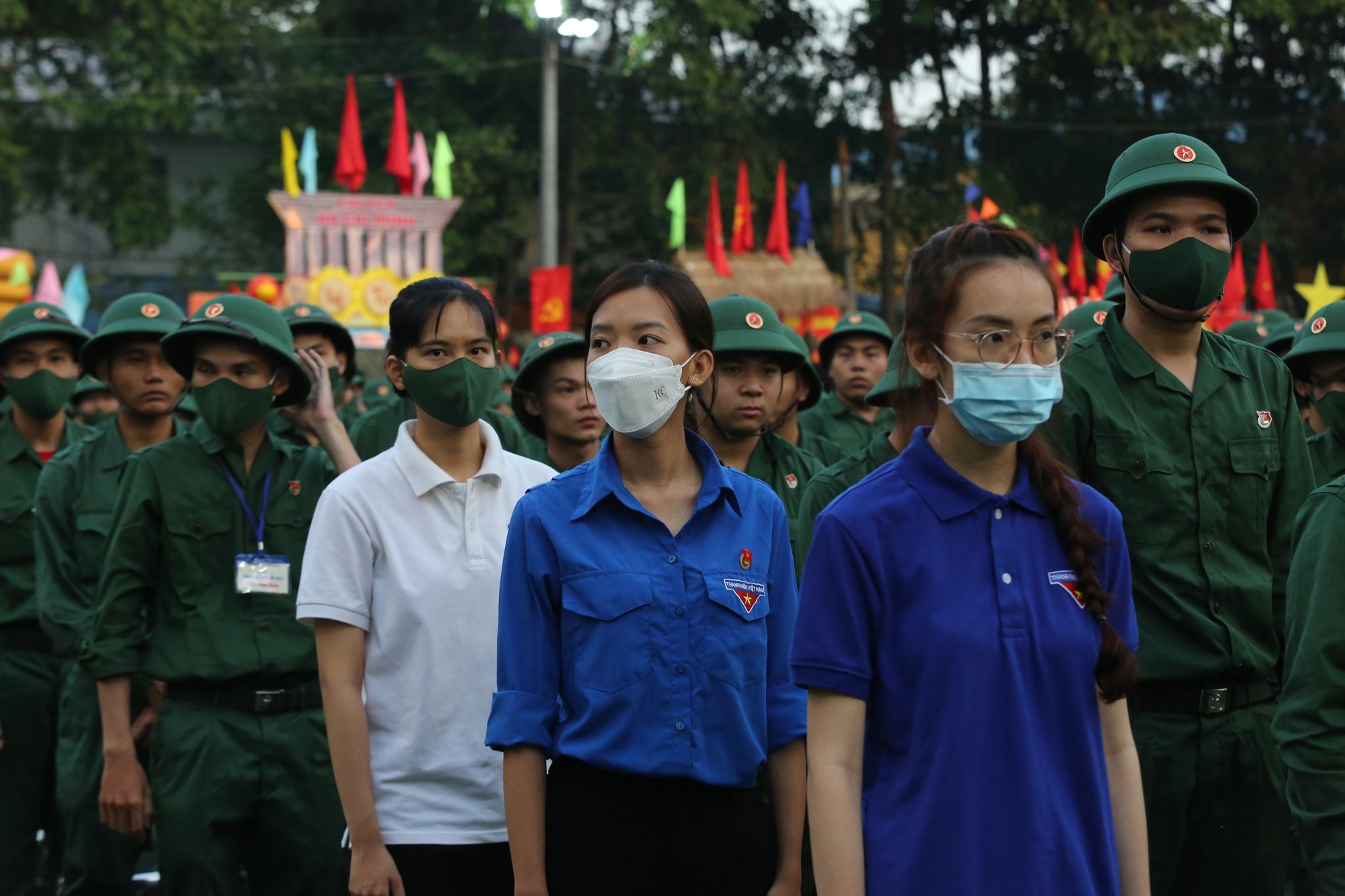 Câu chuyện đằng sau 3 nữ tân binh tình nguyện nhập ngũ tại TP.HCM - Ảnh 3.