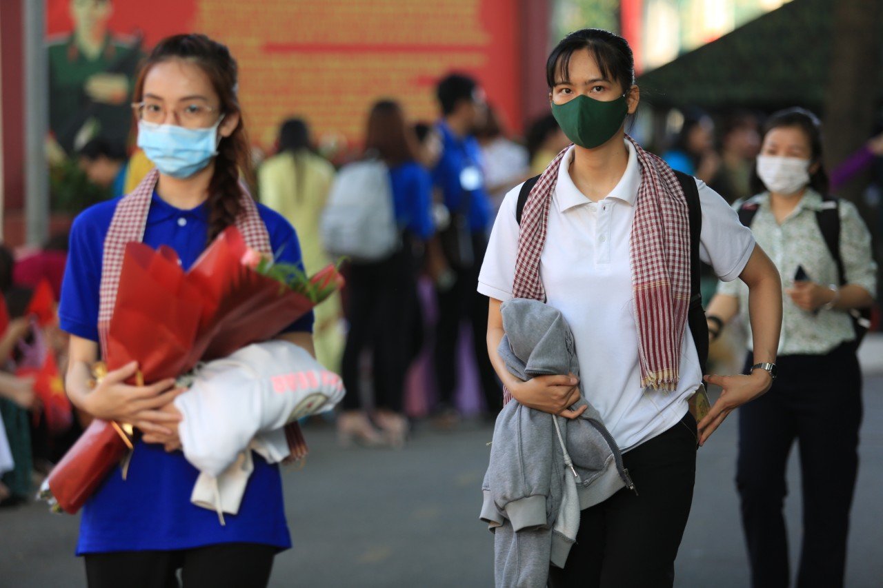 Câu chuyện đằng sau 3 nữ tân binh tình nguyện nhập ngũ tại TP.HCM - Ảnh 5.