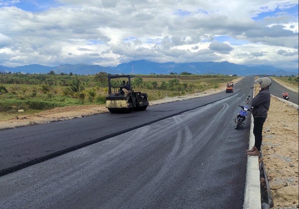 Háo hức chờ ngày vi vu trên cung đường 1.500 tỷ đồng tuyệt đẹp, xuyên qua núi rừng kết nối Ninh Thuận - Lâm Đồng - Ảnh 4.