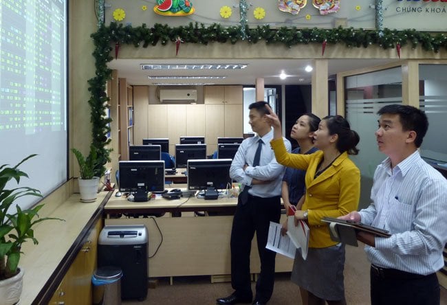 tiền lương nhân sự cấp cao