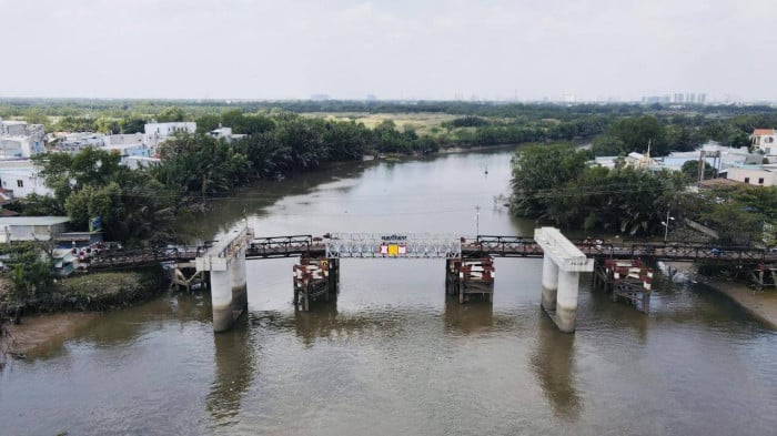Những dự án giao thông "rùa bò" làm khổ dân ở TP.HCM - Ảnh 7. Những dự án giao thông "rùa bò" làm khổ dân ở TP.HCM - Ảnh 7.