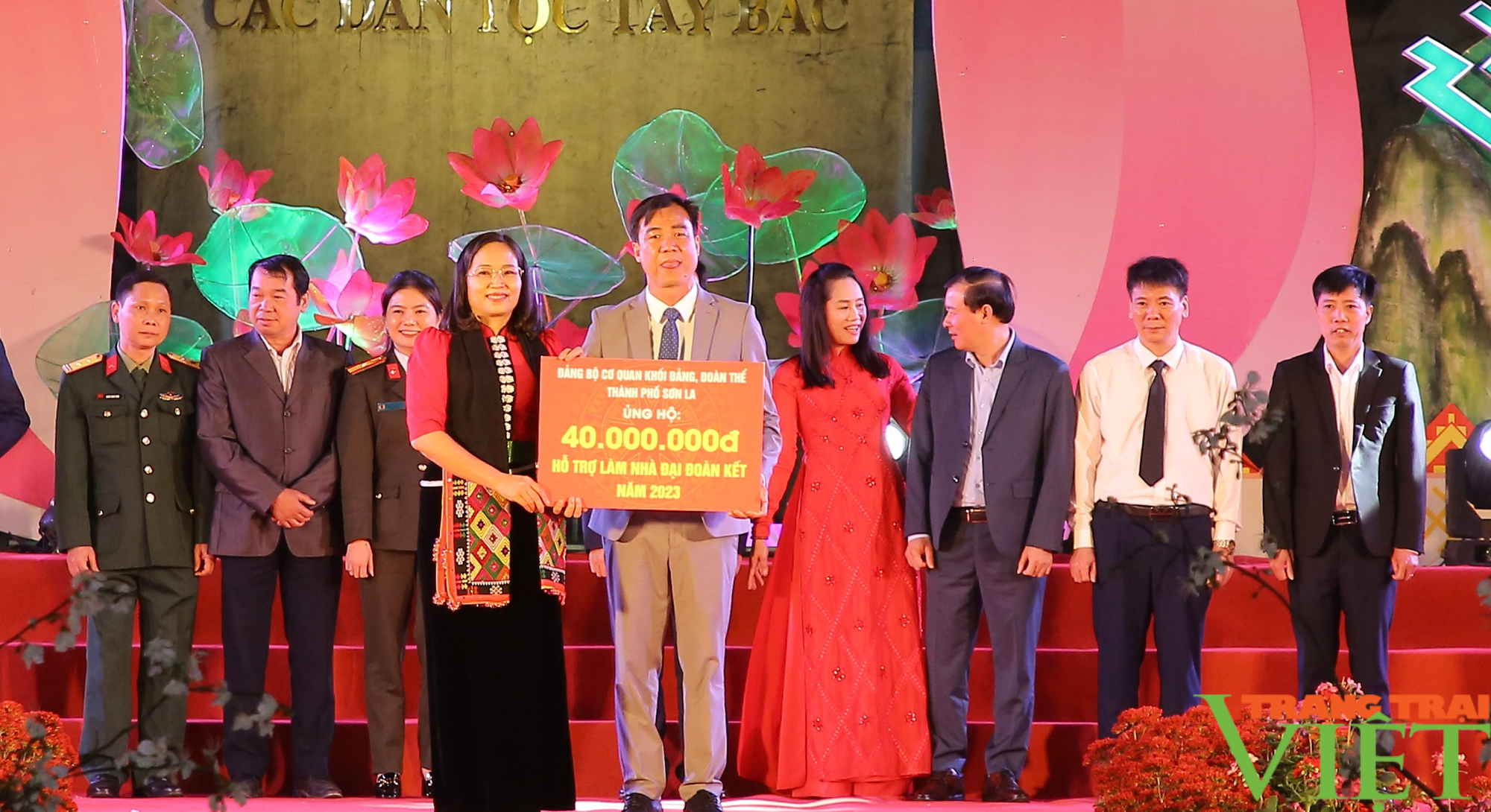 Lắng đọng cảm xúc về Lễ hội Mùa hoa ban TP.Sơn La 2023 - Ảnh 8. Lắng đọng cảm xúc về Lễ hội Mùa hoa ban TP.Sơn La 2023 - Ảnh 8.