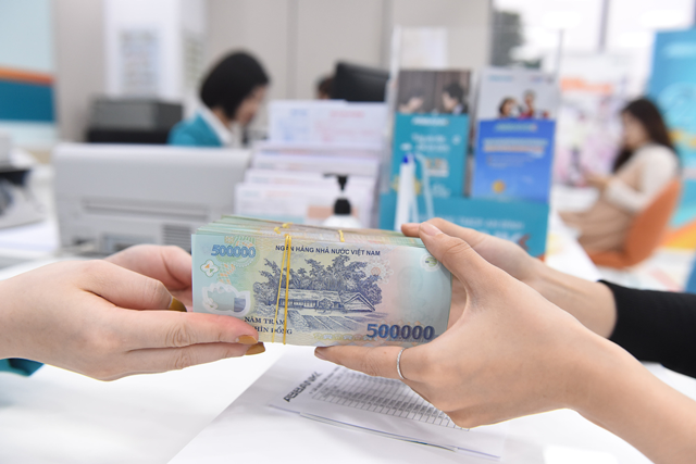 Lãi suất tiết kiệm ngân hàng nào cao nhất tháng 3/2023? - Ảnh 1.