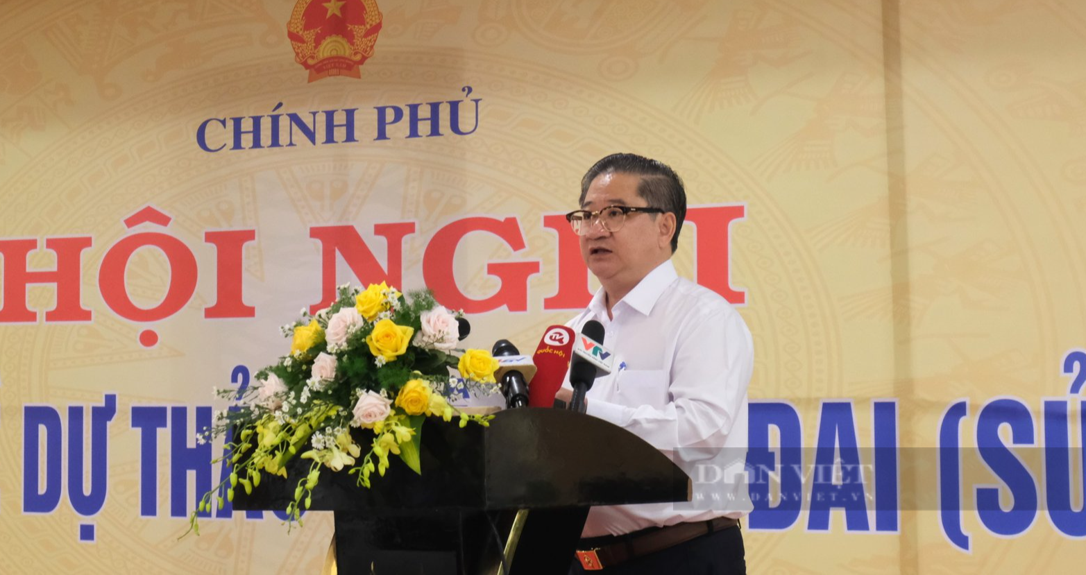 Cán bộ, công chức, viên chức không được nhận tiền hỗ trợ khi bị thu hồi đất nông nghiệp là...bất cập - Ảnh 1.