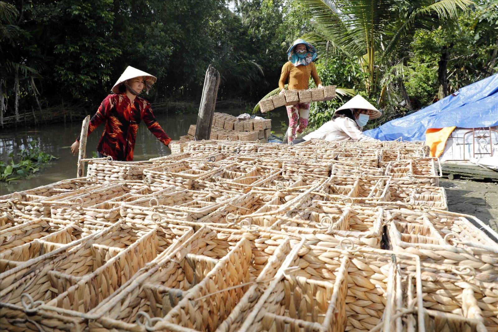 giảm nghèo bền vững