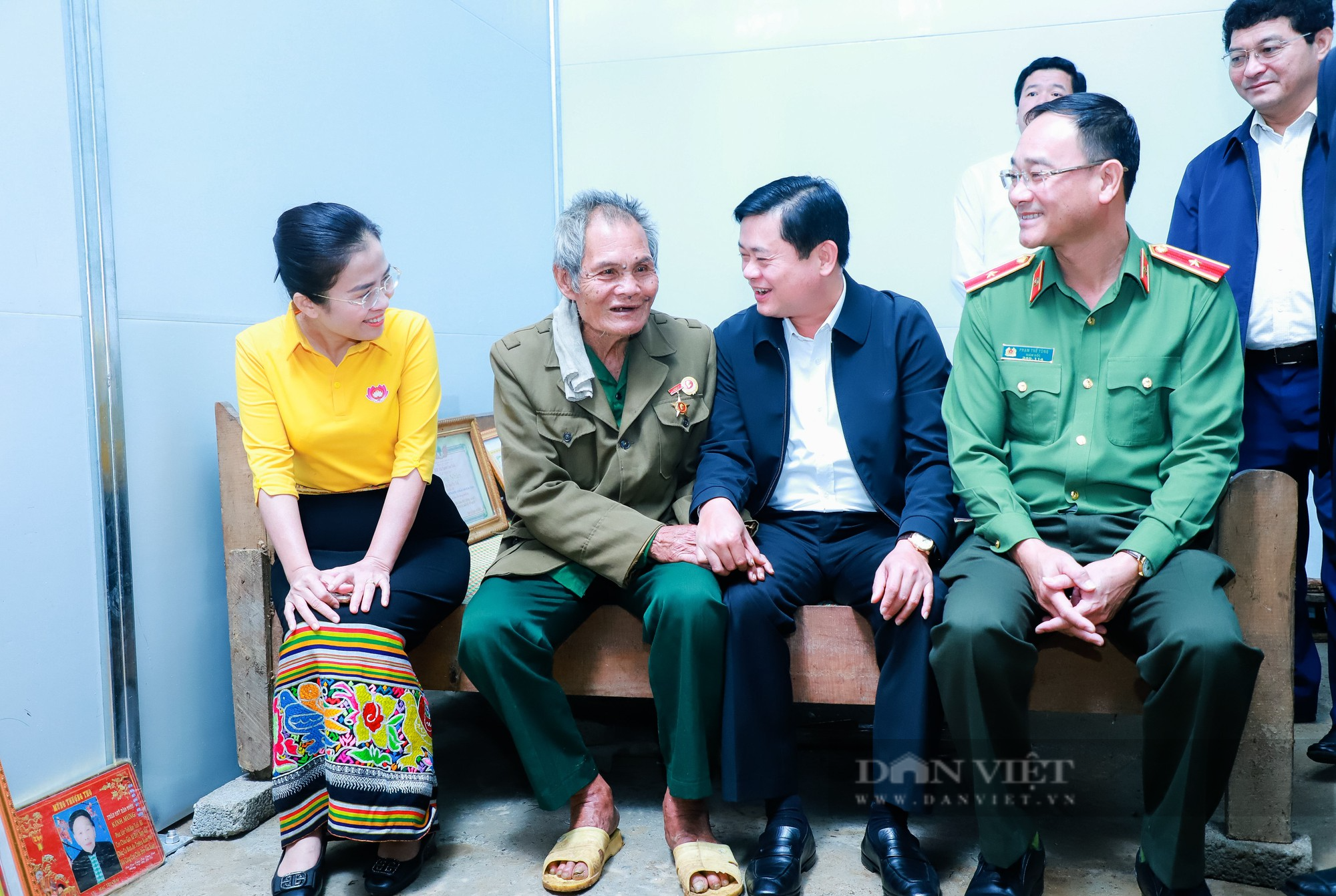 Nghệ An: Bàn giao những căn nhà đầu tiên trong chương trình hỗ trợ xây dựng nhà cho người nghèo - Ảnh 6.