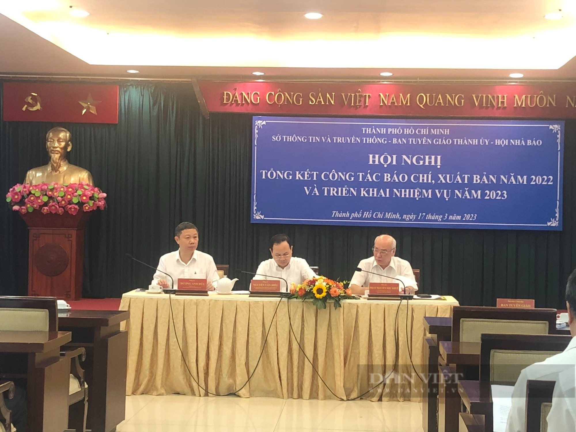 Báo chí góp phần quan trọng trong xây dựng chính quyền đô thị TP.HCM - Ảnh 1.