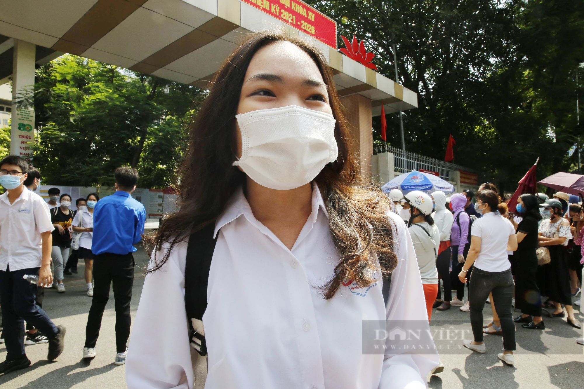 Bộ GDĐT công bố dự thảo thi tốt nghiệp THPT từ năm 2025: 4 môn thi bắt buộc, 2 môn lựa chọn  - Ảnh 1.