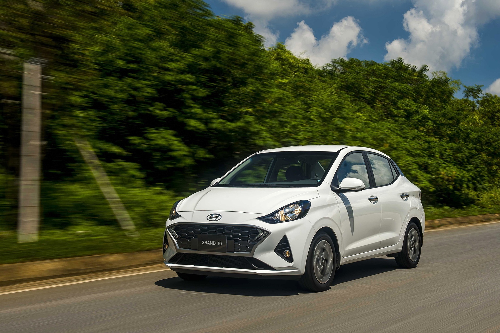 Hyundai Grand i10 tiếp tục thống trị nhóm xe giá rẻ - Ảnh 2. Hyundai Grand i10 tiếp tục thống trị nhóm xe giá rẻ - Ảnh 2.