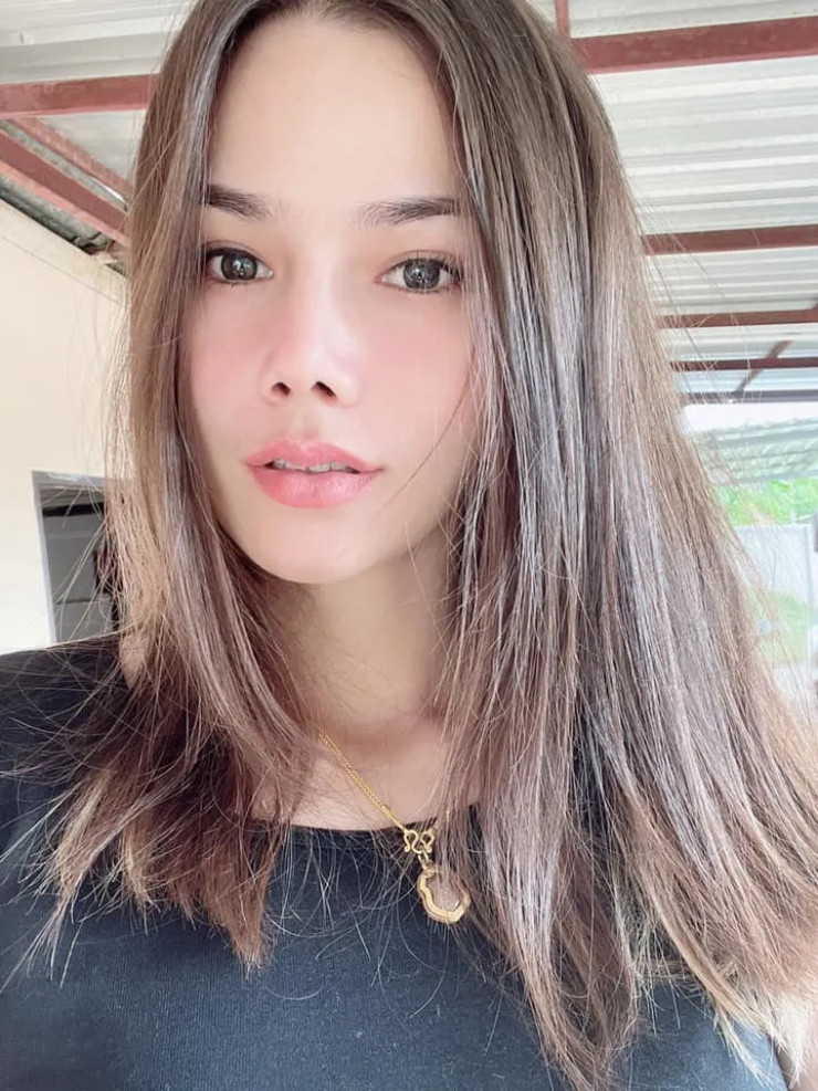 Kiều nữ bóng chuyền &quot;lai Tây&quot; mời 114.000 người... ăn cưới - Ảnh 3.